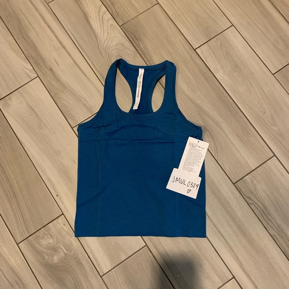 Lululemon Swiftly Tech RB 2.0 Race - Picture 6 of 6